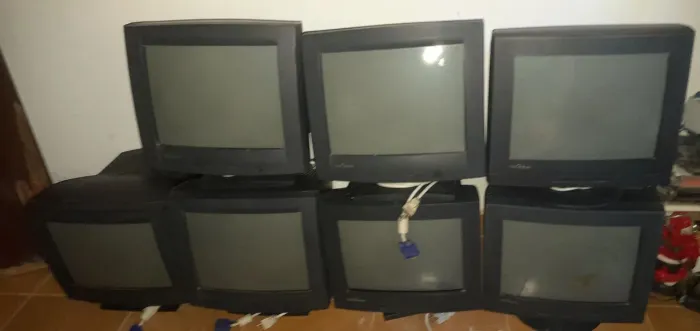 Monitor CRT Tubo 15"