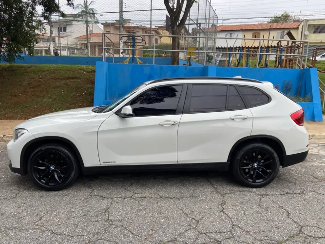 BMW X1 Sdrive 20I 2.0/2.0 TB Acti.flex Aut. 2015