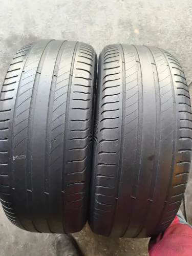 225-55-18 MICHELIN