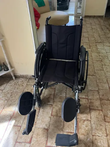 Cadeira de rodas flexível