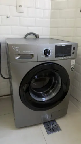 Lavadora de roupas Midea 11 kg