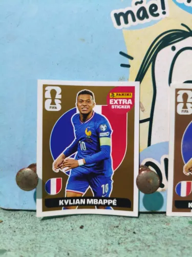 Carta KYLIAN MBAPPÉ OURO (Gold) - EXTRA LEGEND (França) - Figurinha Original