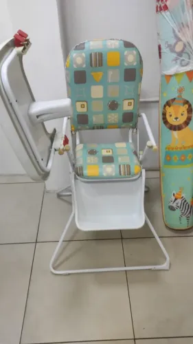 Caideira de Alimentação Bebê