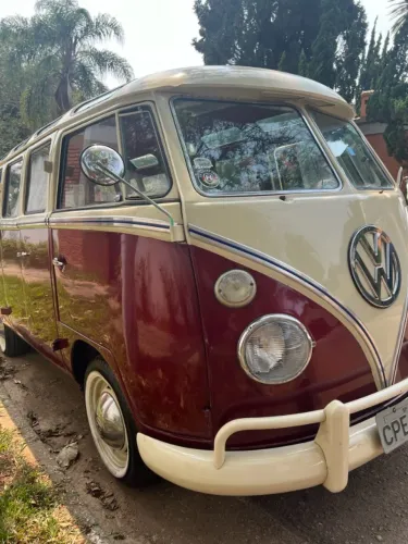 Volkswagen Kombi Standard/ Luxo/ Serie Prata 1976