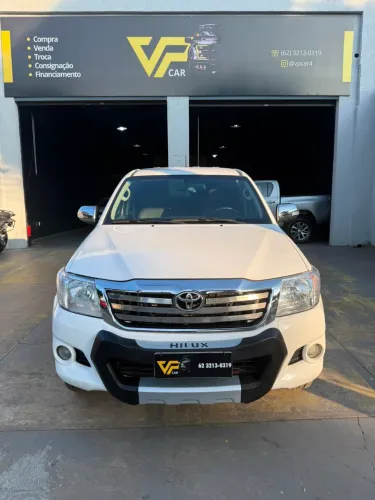 Toyota Hilux CD SRV 4X4 2.7 Flex 16V Aut. 2013