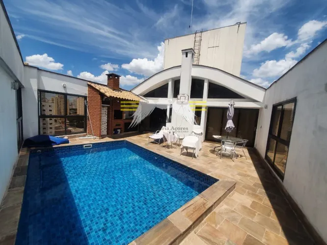 Sofisticação e Espaço!  Cobertura de 218m² Com Área gourmet e Piscina Privativa na Chácara