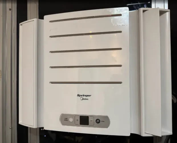 Ar condicionado de Janela 7500Btus Springer