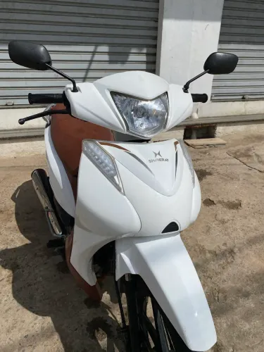 JET 50cc SEMINOVA BRANCA COM MARROM