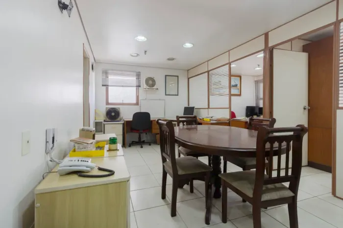 Sala comercial na Avenida Bem-te-vi, 333 - 141 66 m²