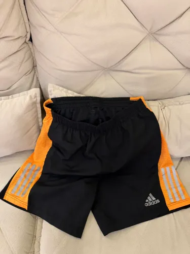 Short adidas de corrida original 