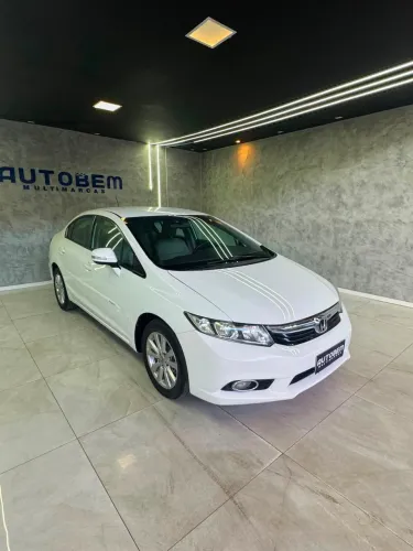 Honda Civic Sedan LXR 2.0 Flexone 16V Aut. 4P 2014