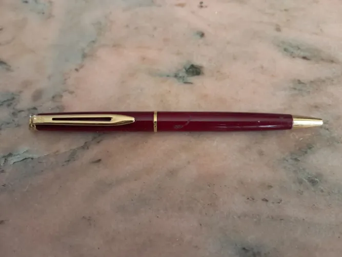 Caneta esferográfica waterman feminina