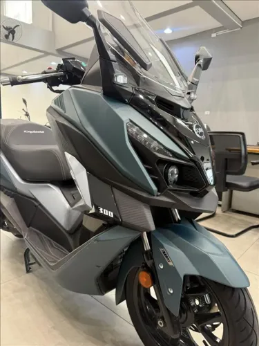 DAFRA CRUISYM 300