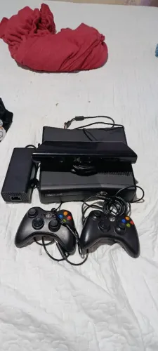 Xbox 360 dois controles Kinect desbloqueado com mais 40 jogos