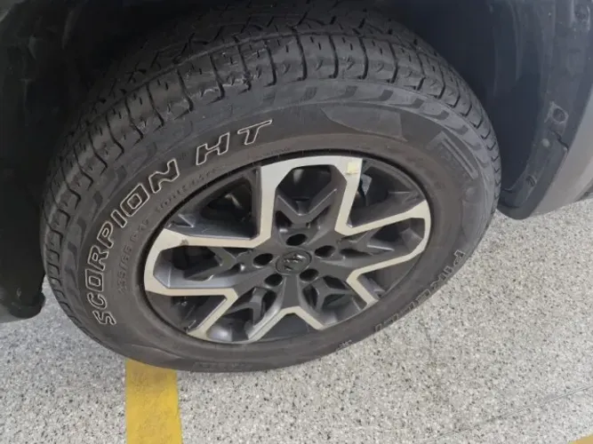 04 PNEUS ORIGINAIS Pirelli Scorpion RAM RAMPAGE REBEL