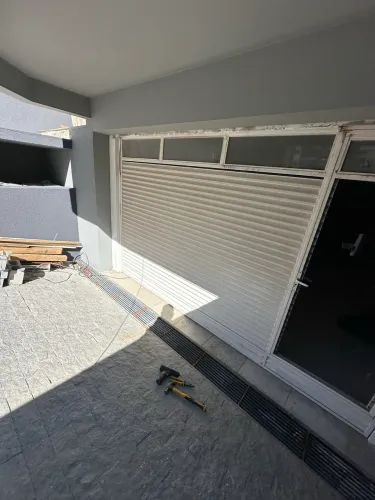Portão de elevação