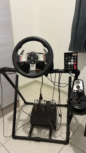 Logitech G27 - para vídeo game