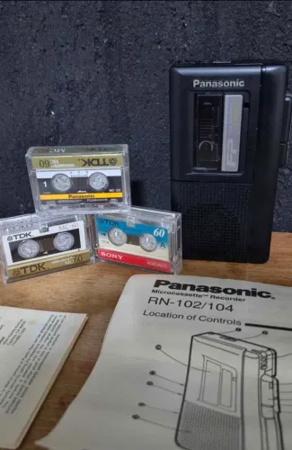 Gravador de mão panasonic. 