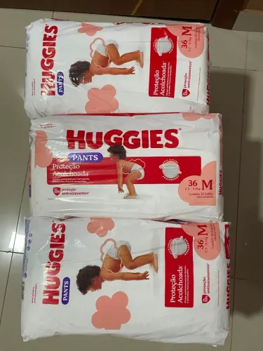 Fralda Huggies proteção acolchoada tamanho M