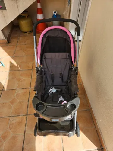 Carrinho de Bebê Cosco