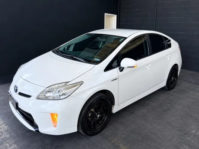 Toyota Prius Hybrid 1.8 16V 5P Aut. 2013