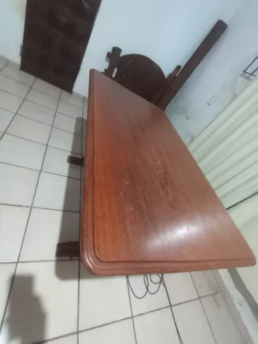 Mesa de Angelim