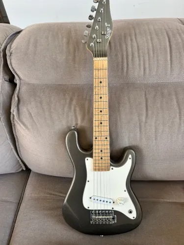 Guitarra infantil