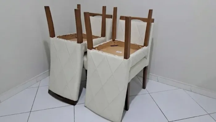 Cadeiras de jantar