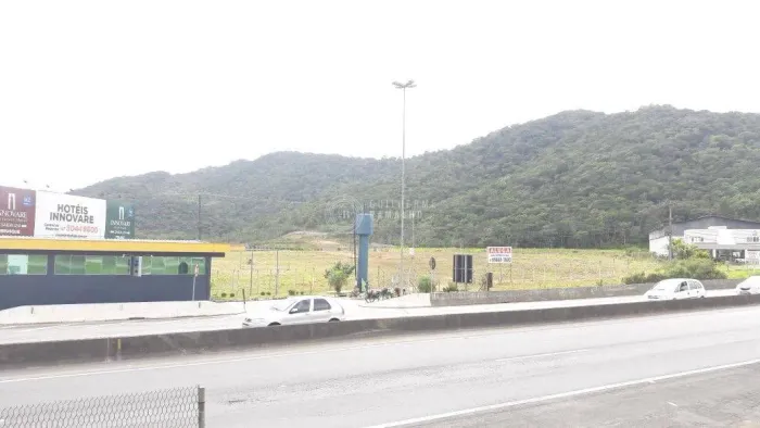 Terreno para locação: Terreno às margens da BR-101 - Camboriú