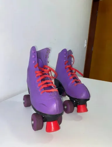 Patins Quad Roxo Tamanho 38 + Kit de Proteção Completo