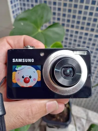  Câmera Digital Samsung PL 100,12.2 MP, HD, Selfie