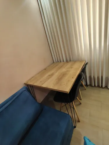 Mesa com 2 cadeiras