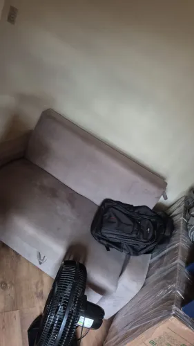 Sofá confortável vira cama 