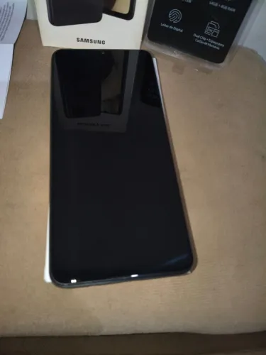 Samsung A12 usado