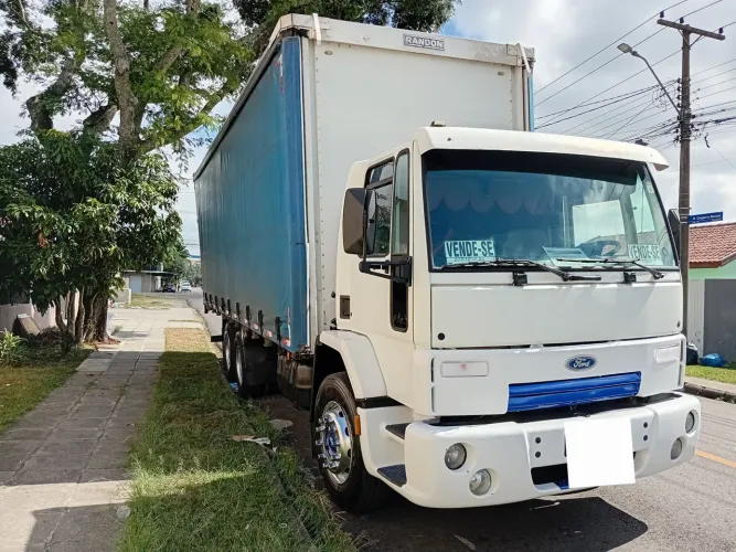 Vendo Ford cargo