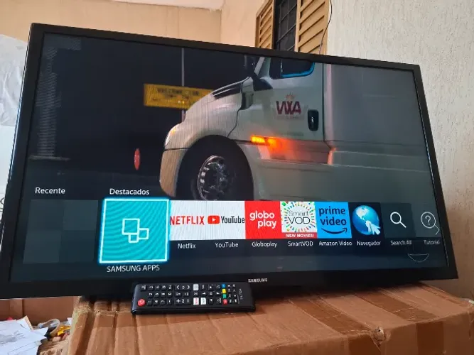 Smart TV Samsung 32 Polegadas Televisão LED Wi-Fi YouTube Netflix