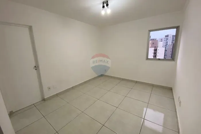 Locação apto com 37 m², 2 quartos, 1 banheiro, 1 vaga, Vila Guarani, 5 min Metrô Conceição