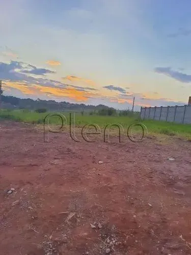 Terreno à venda com 200 m² no Nova Veneza, Paulínia.