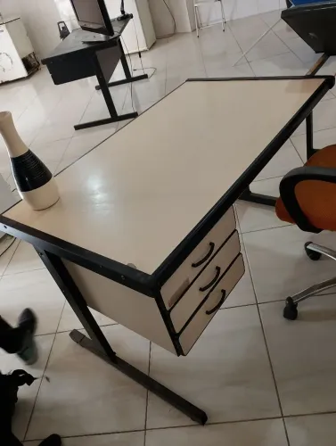 Mesa escritório 