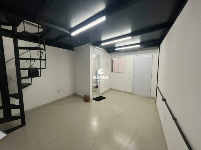 Ponto Comercial para aluguel no Centro em São Vicente.