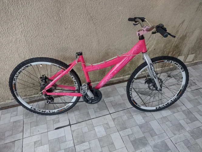Bicicleta feminina para colecionador