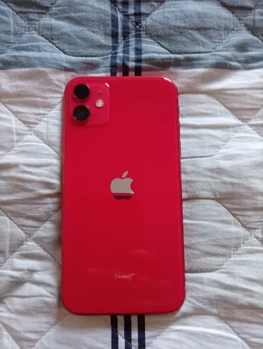 iPhone 11 | Leia Anúncio |