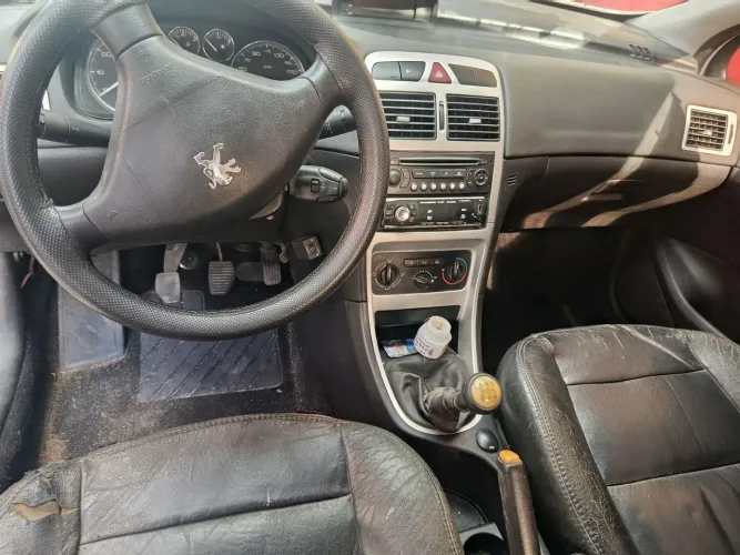 Peugeot 307 Sed. Presence 1.6 Flex 16V 4P 2007