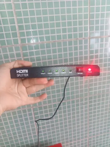 Splitter HDMI 1x4 Ultra HD 4K - Distribuidor de Vídeo (4 Telas)