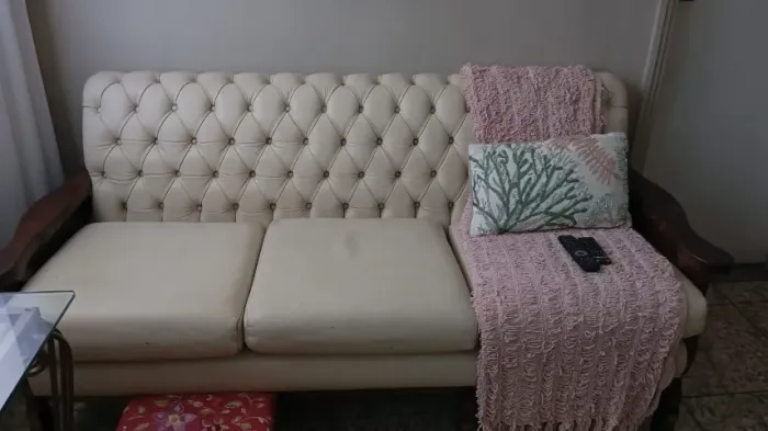Sofá e poltronas