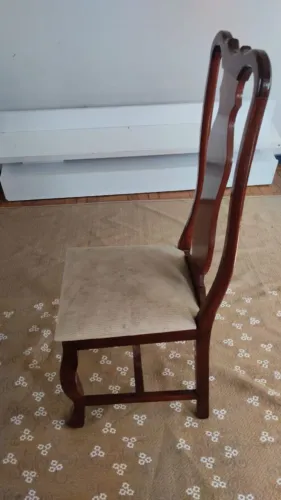 Mesa com 6 cadeiras