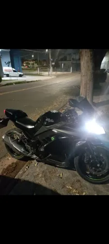 Kawasaki ninja 300
