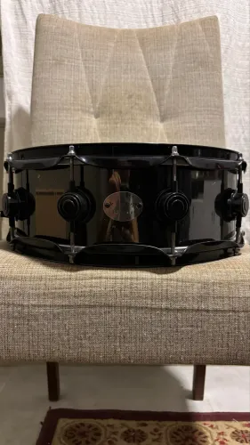 CAIXA DW DRUM WORKSHOP 14X5 BLACK NICKEL OVER BRASS