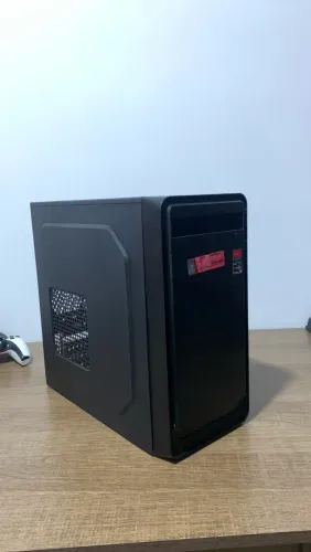 PC RYZEN 5 4600G / 16GB RAM DDR4 / SSD 120GB / HD 500GB