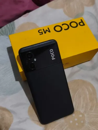 POCO M5 128GB 4GB RAM - COM CAIXA E CARREGADOR - Tela trincada
